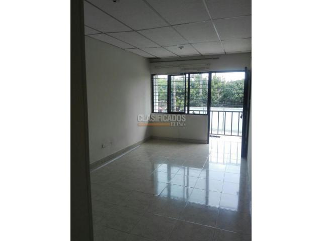 Apartamentos, Alquiler en Santa Mónica Popular