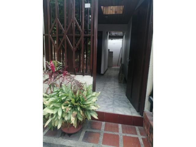 Apartaestudios, Alquiler en Vipasa