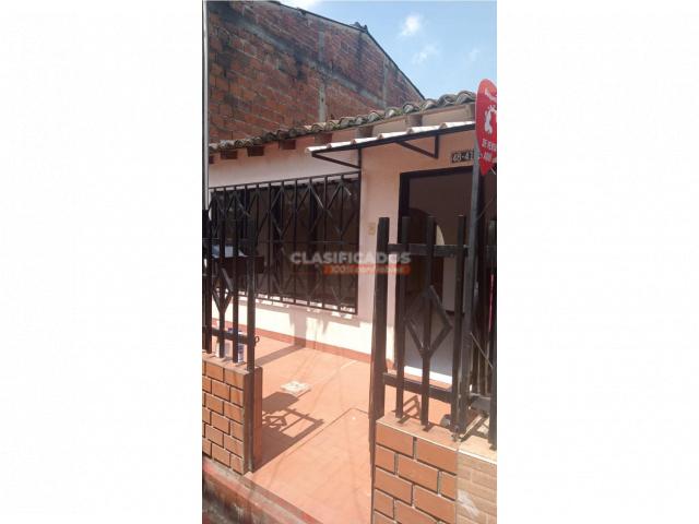 Casas, Alquiler en Ciudad Córdoba