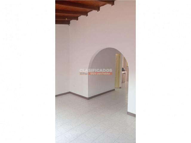 Casas, Alquiler en Ciudad Córdoba