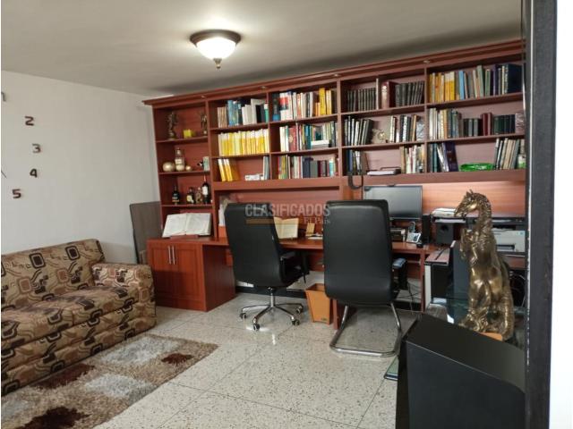 Apartamentos, Venta en Santa Anita