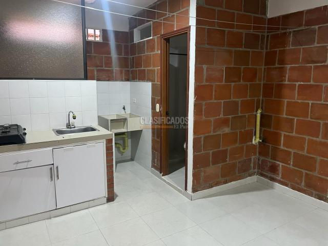 Apartaestudios, Alquiler en La Merced