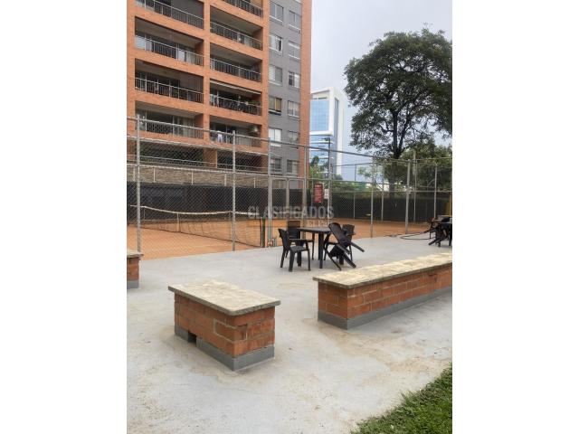 Apartamentos, Alquiler en Ciudad Jardín