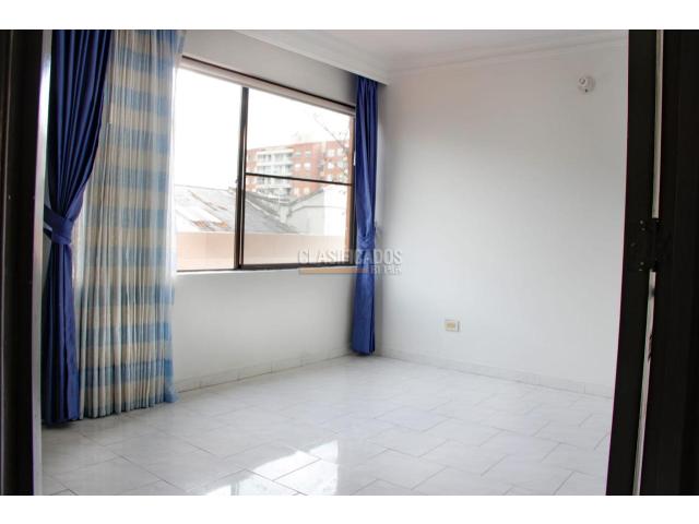Apartamentos, Alquiler en Ciudad Jardín