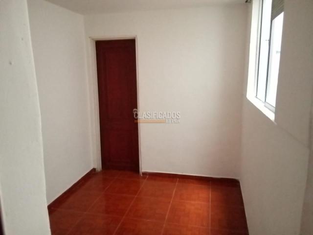Apartaestudios, Alquiler en Versalles