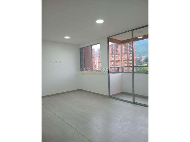 Apartamentos, Venta en Itagüi