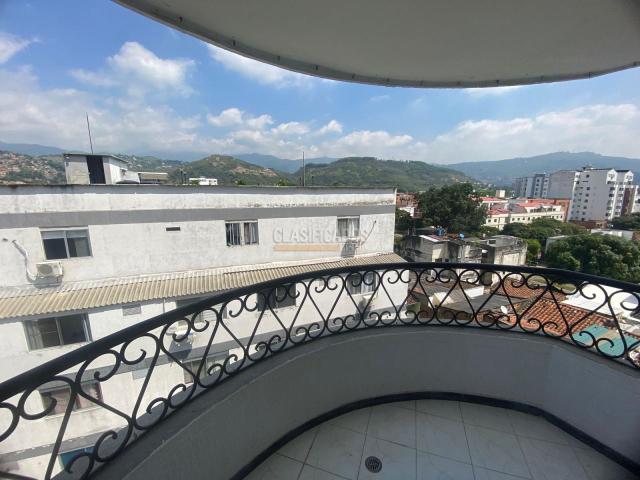 Apartamentos, Venta en El Refugio