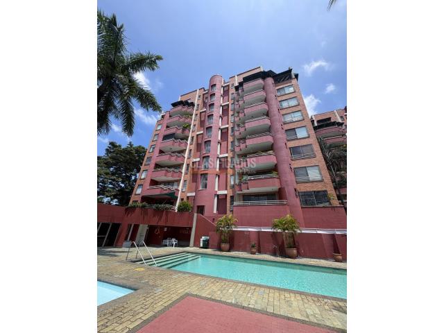 Apartamentos, Venta en Ciudad Jardín