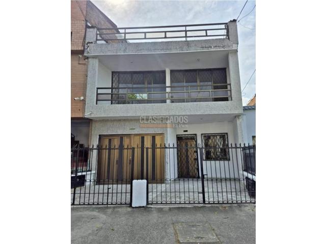 Casas, Venta en Alameda