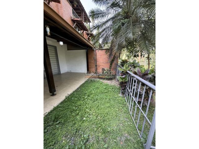 Casas, Venta en Ciudad Jardín