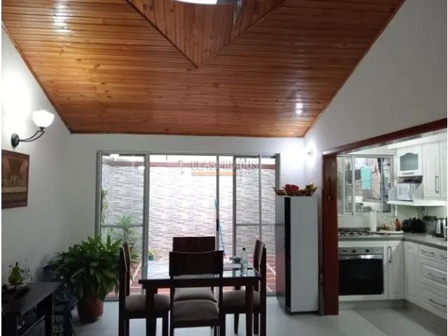 Casas, Venta en Capri