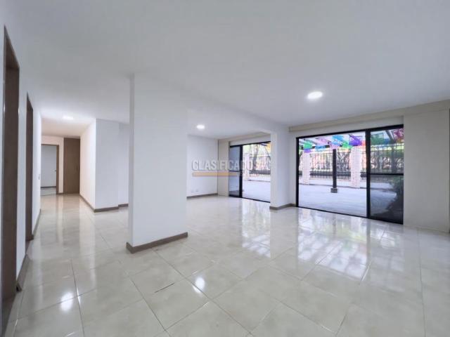 Apartamentos, Venta en La Flora