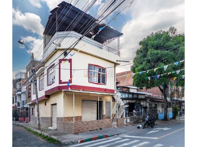 Casas, Venta en San Judas