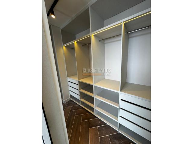 Apartamentos, Venta en Santa Mónica Residencial