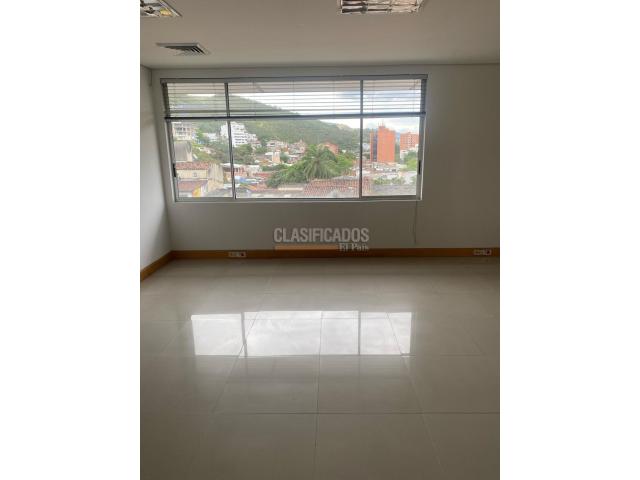 Oficinas y Consultorios, Venta en Santa Mónica Residencial