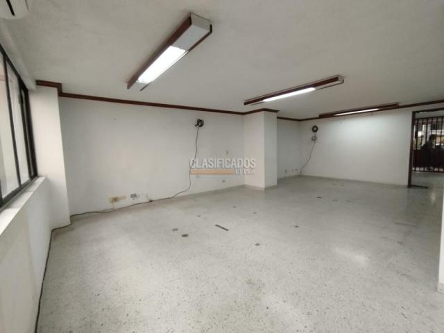 Locales y Bodegas, Venta en Centenario