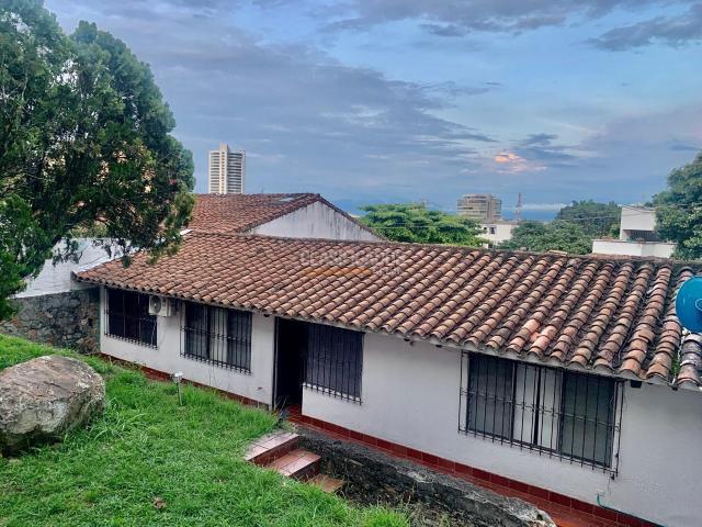 Casas, Venta en Santa Mónica Residencial