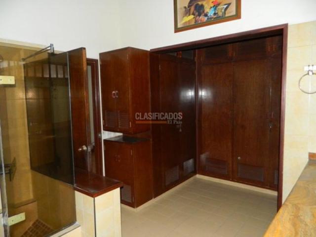 Casas, Venta en Cristales