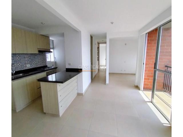 Apartamentos, Venta en Valle del Lili