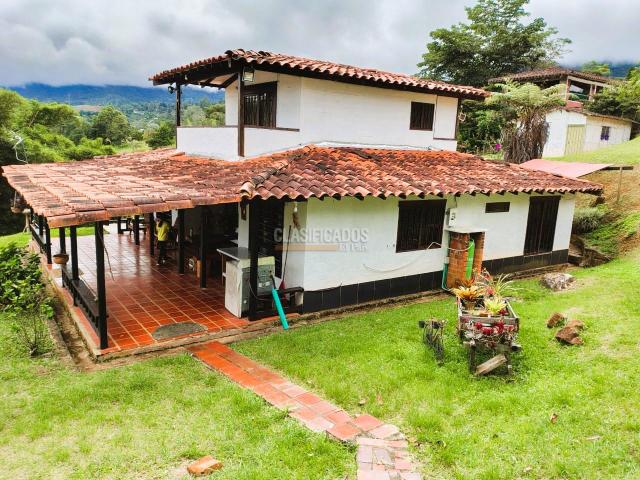 Fincas y Casas Campestres, Venta en Dagua