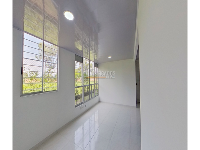 Apartamentos, Venta en Yumbo