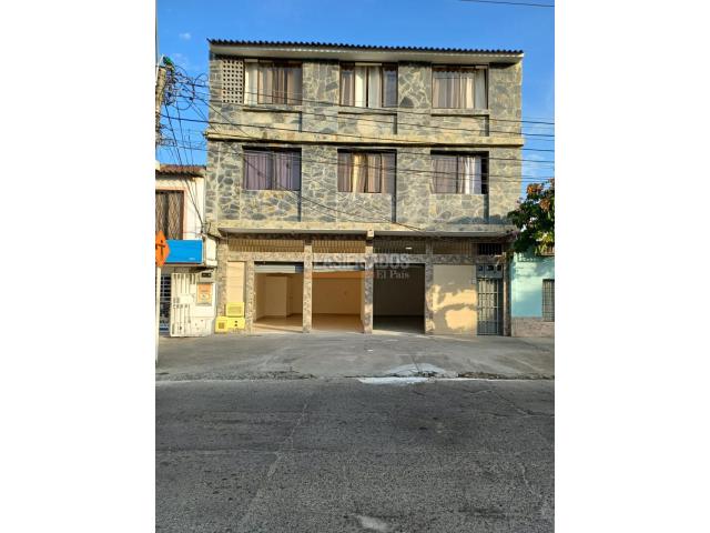 Locales y Bodegas, Alquiler en Salomia