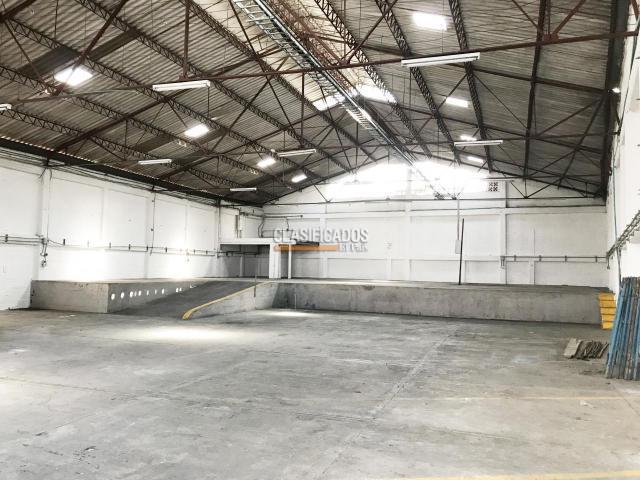 Locales y Bodegas, Alquiler en Porvenir