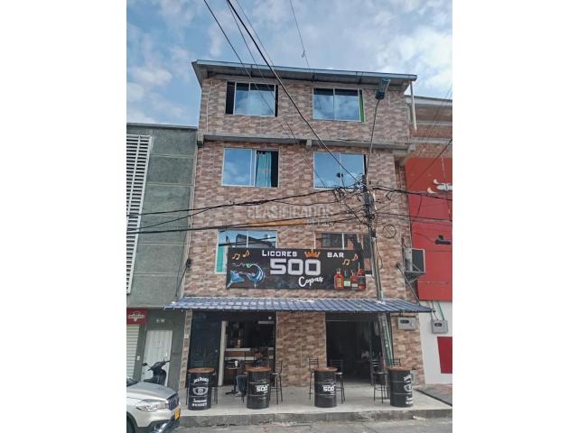 Edificios, Venta en Alameda