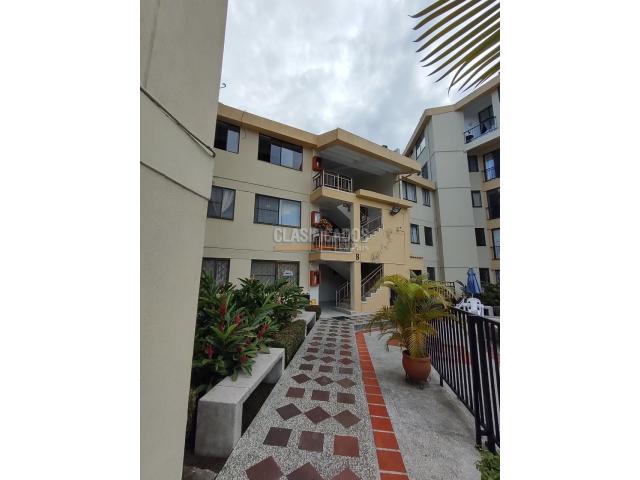 Apartamentos, Venta en El Refugio