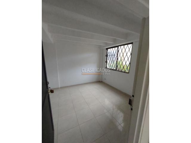 Apartamentos, Venta en El Refugio