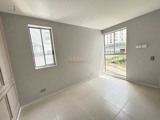 Apartamentos, Venta en Altos Menga