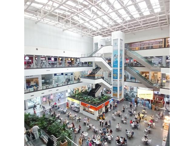 Locales y Bodegas, Venta en Centenario