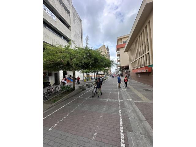 Oficinas y Consultorios, Venta en Palmira