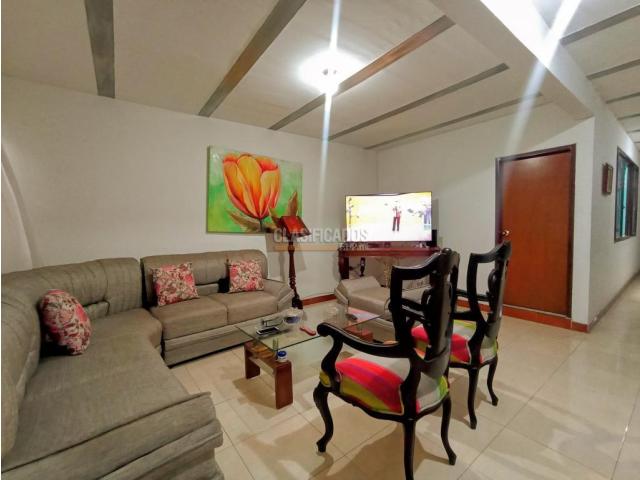 Apartamentos, Venta en La Campiña
