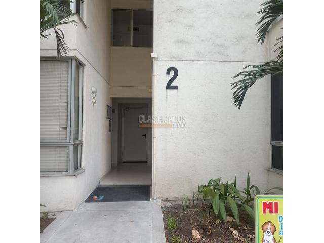 Apartamentos, Venta en Yumbo