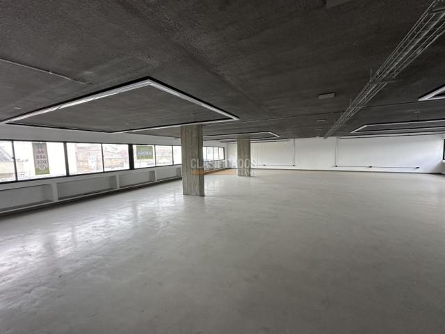 Oficinas y Consultorios, Alquiler en Palmira