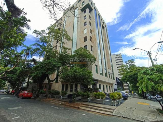 Oficinas y Consultorios, Venta en Centenario