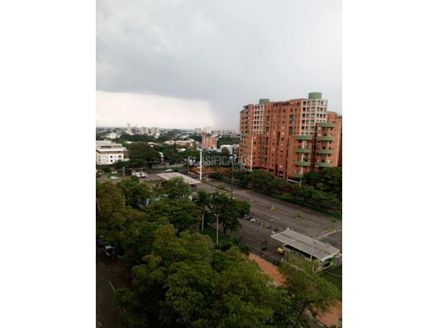 Apartamentos, Venta en Chipichape