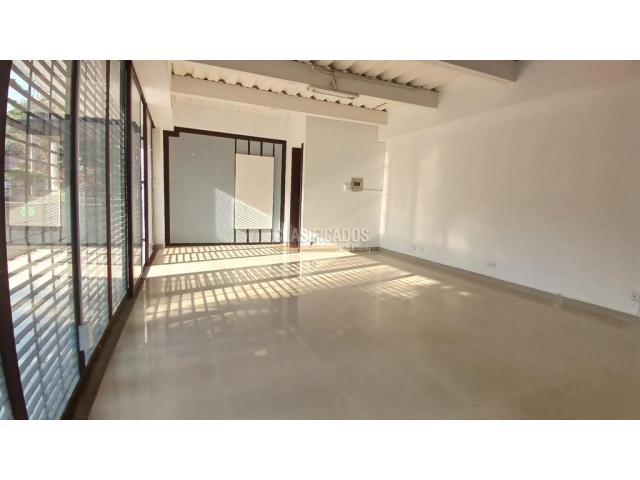 Locales y Bodegas, Alquiler en El Bosque