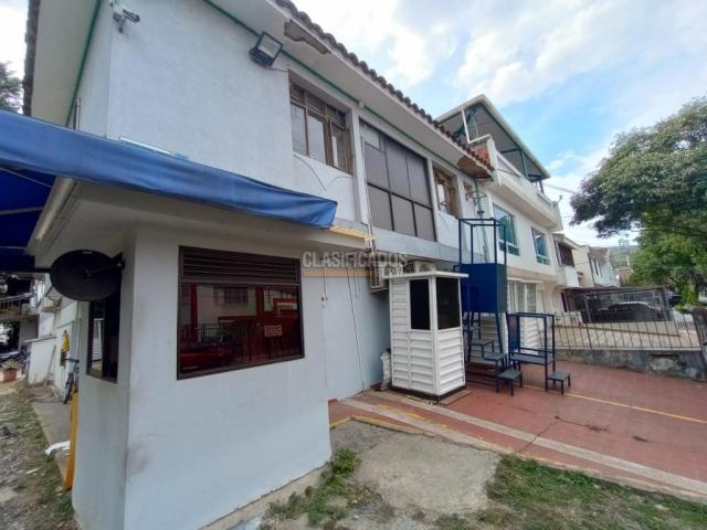 Casas, Venta en La Flora