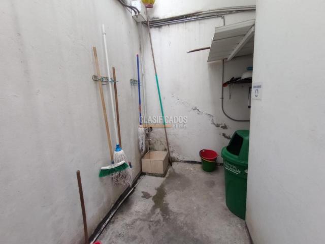 Casas, Venta en La Flora