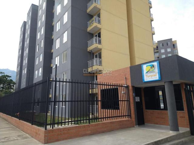 Apartamentos, Venta en Yumbo