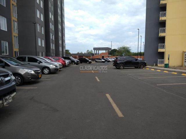 Apartamentos, Venta en Yumbo