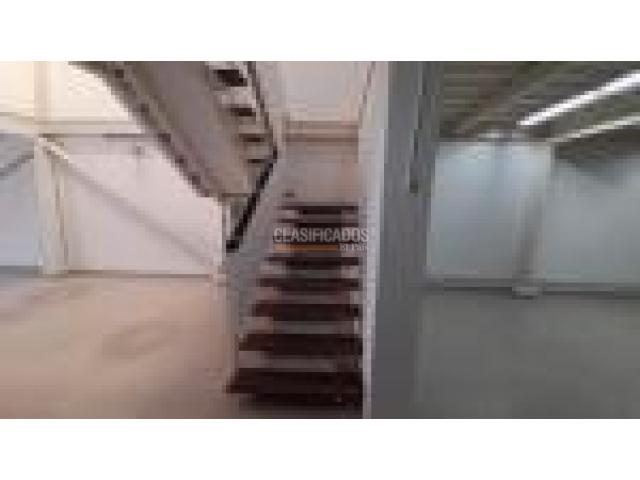 Oficinas y Consultorios, Alquiler en El Piloto