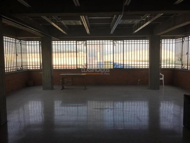 Locales y Bodegas, Alquiler en Yumbo