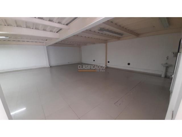 Oficinas y Consultorios, Venta en El Piloto