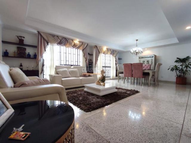 Apartamentos, Venta en Los Cámbulos