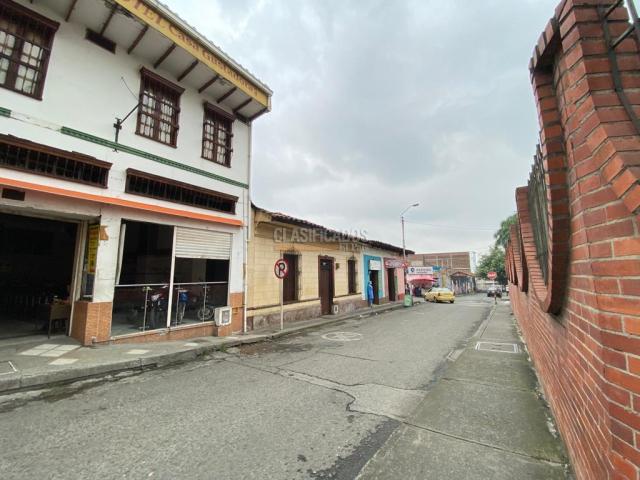 Edificios, Venta en Santa Rosa