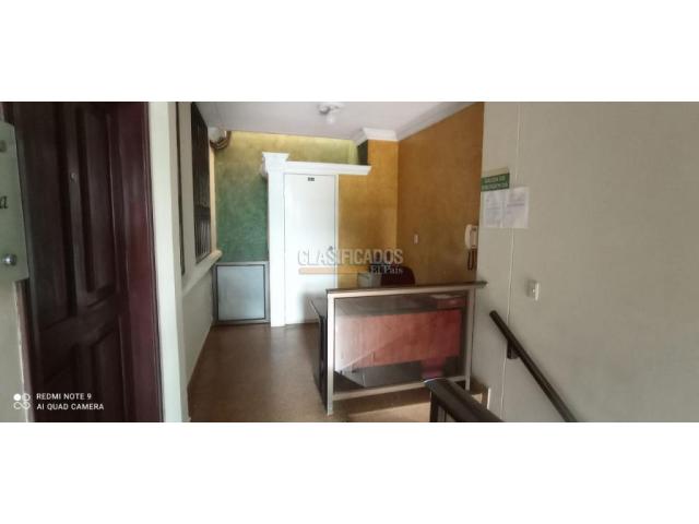 Oficinas y Consultorios, Alquiler en Versalles