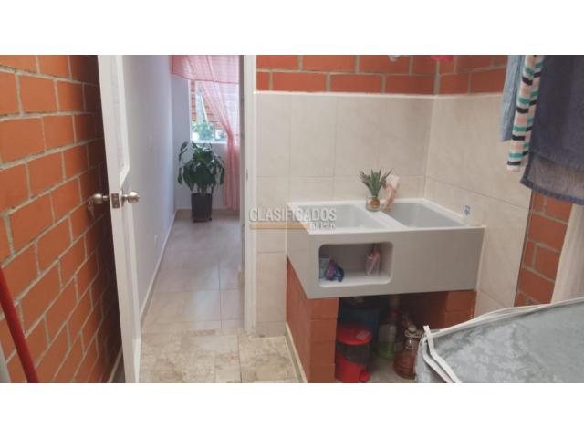 Apartamentos, Venta en Jamundí